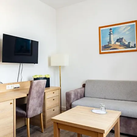 Hanse Appartments Ii Warnemuende Mit Parkplatz *