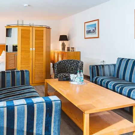 アパート Hanse Appartments Ii Warnemuende Mit Parkplatz ロストック